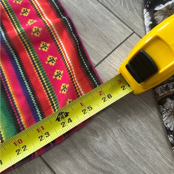 Peruvian scarf - Picture 4 of 4